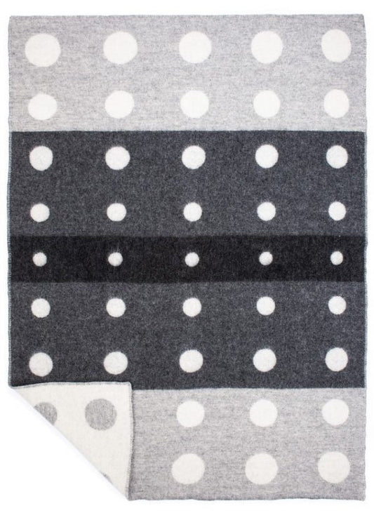 FJARSKI - Icelandic Wool Blanket